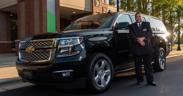 What a Chauffeur Service in Dusseldorf Actually Gets You