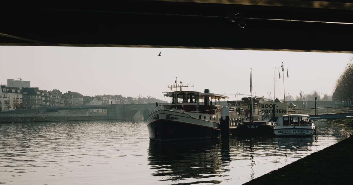 Cross-Border Transfers from Dusseldorf: The Netherlands and Belgium | DüsseldorfRide